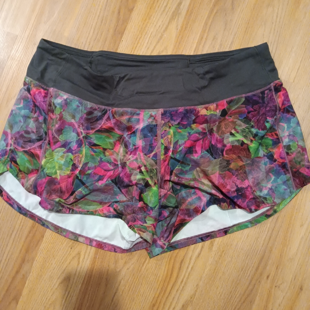 Lululemon Speed Up shorts, 4 inch